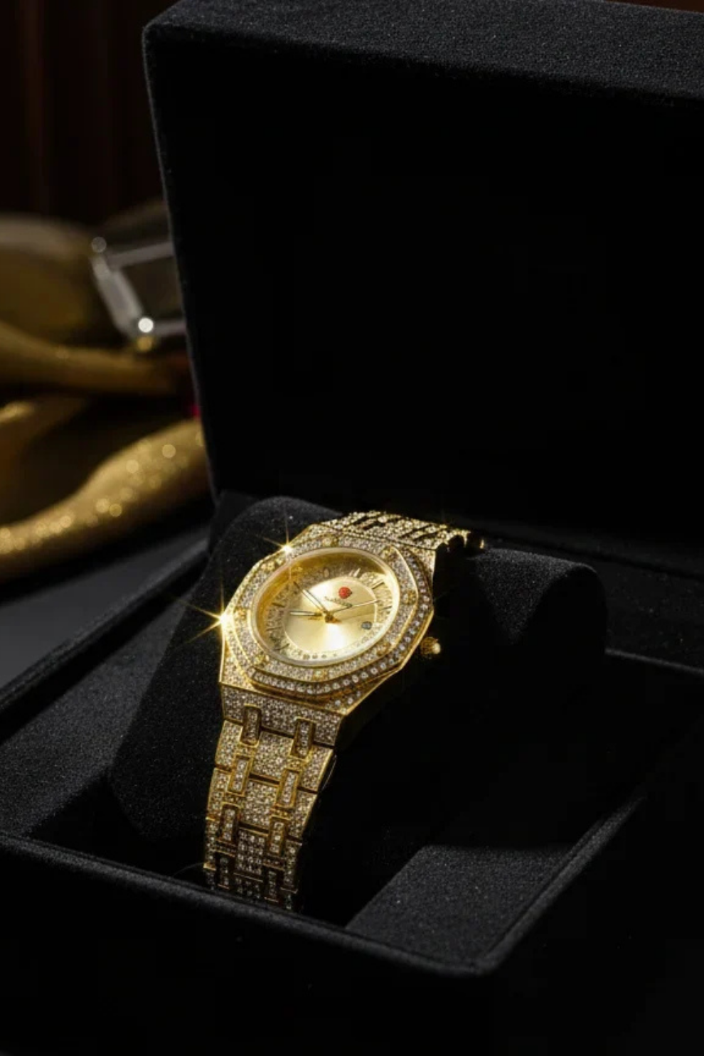 Luxury Gold Diamond-Studded Wrist Watch (With Box)