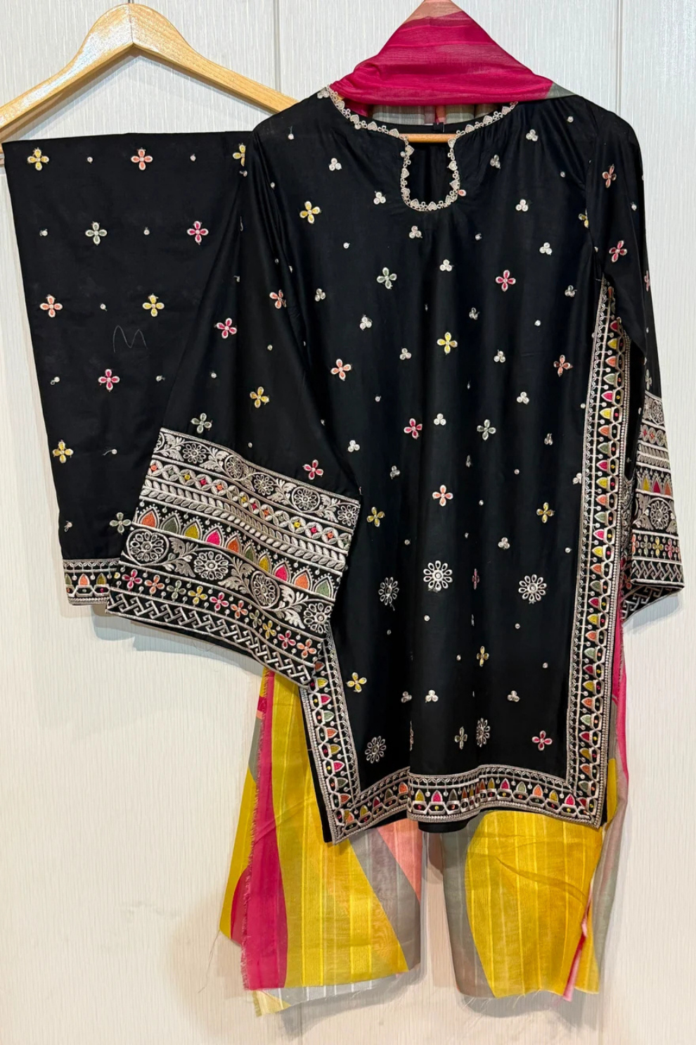 Women's Embroidered 3 Piece Lawn Suit – Black & Cream | Premium Pakistani Lawn Dress with Printed Dupat