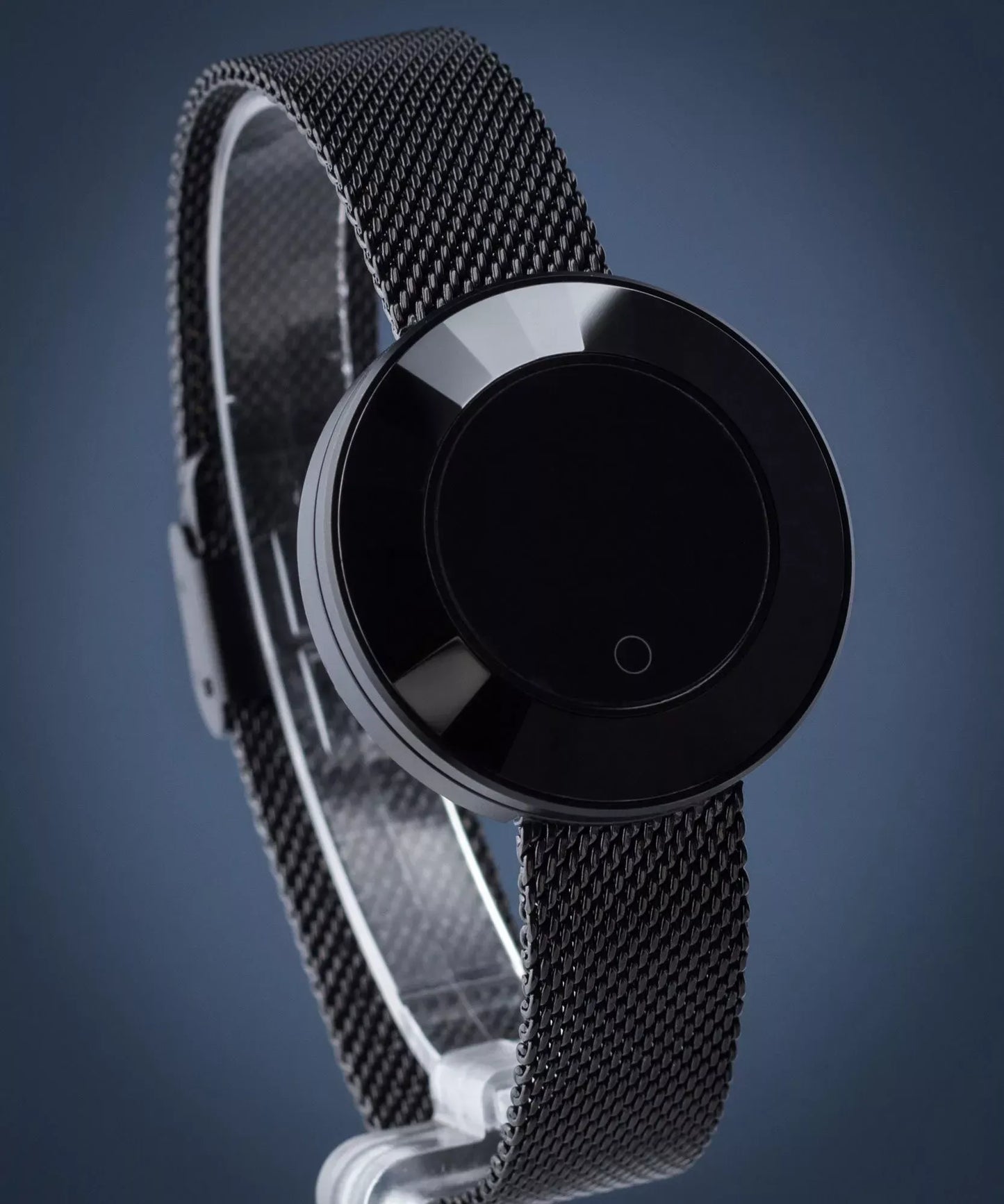 Luxury Magnetic Mesh Strap Women's Watch – Minimalist Gold & Black Bracelet Wrist Watch for Ladies