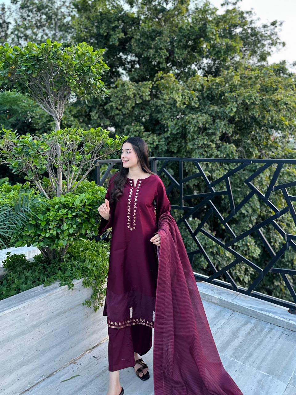 Elegant Maroon Embroidered Women's 3 Piece Suit – Premium Lawn Dress with Matching Dupatta | Casual & Festive Wear
